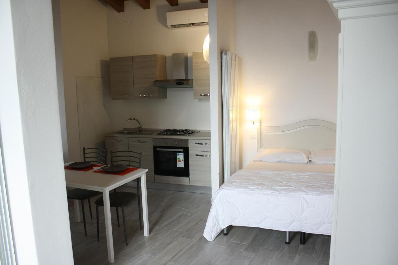 Cascina Volta Bed & Breakfast Бреша Екстериор снимка